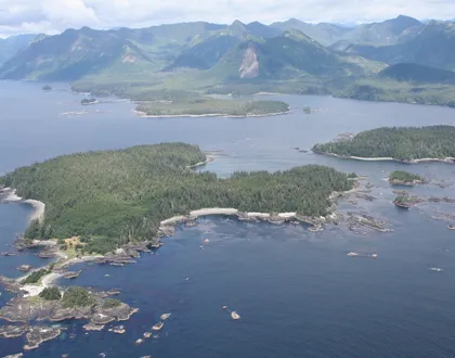 aerial view of Spring Island, Tle:hoh